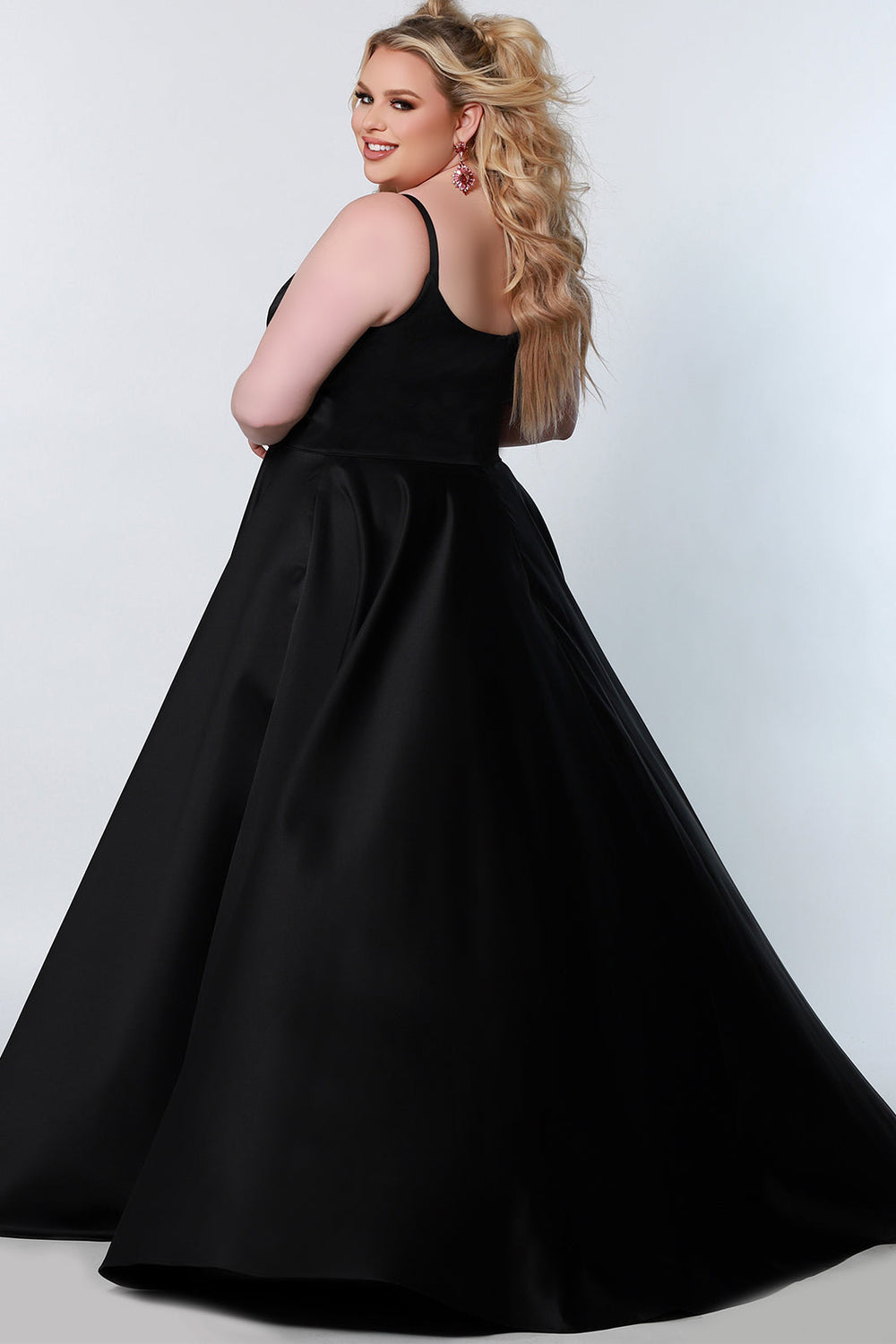 Sydney's Closet ce2202 Dress - FOSTANI.com