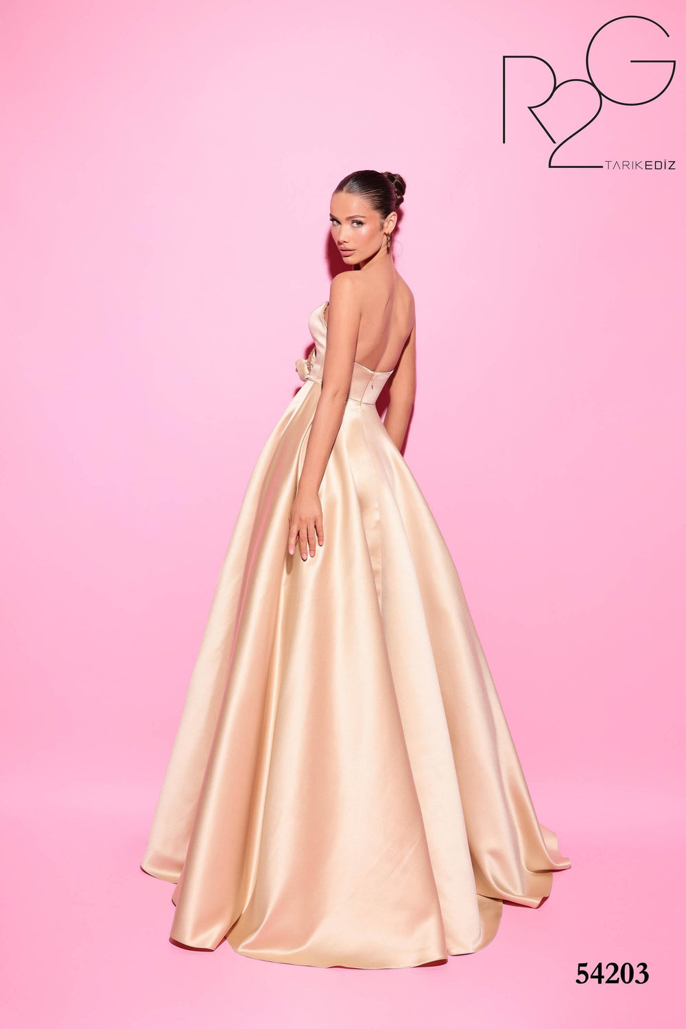 Tarik Ediz 54203 Size 16 only - FOSTANI.com